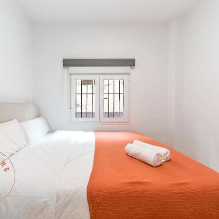 Cosy Apartment With Patio In Malaga - Tcm Málaga Exterior foto