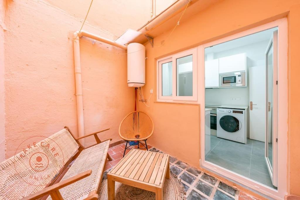 Cosy Apartment With Patio In Malaga - Tcm Málaga Exterior foto